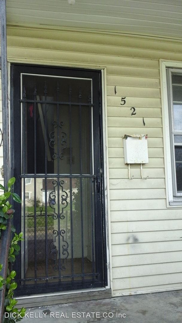 Building Photo - 3 br, 1.5 bath House - 1521 Vine St