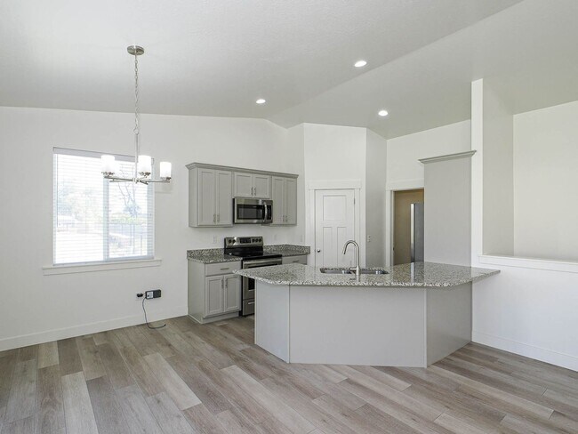 Foto del edificio - 3 Bedroom 2 Bathroom Lehi Home