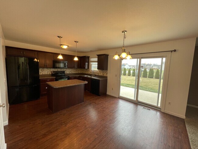 Foto del edificio - 2727 Stonecrop Road