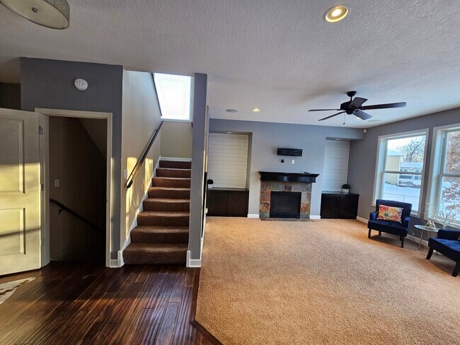 Foto del edificio - 12624 Xylite St NE