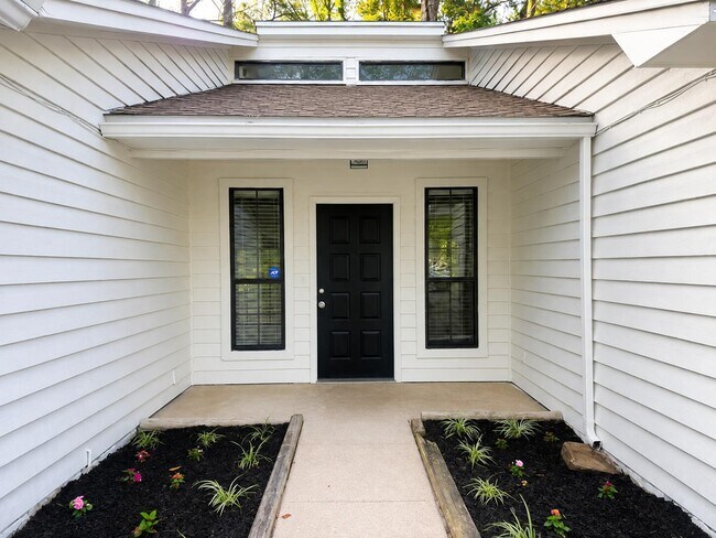 Foto del edificio - 723 Prestwick Dr