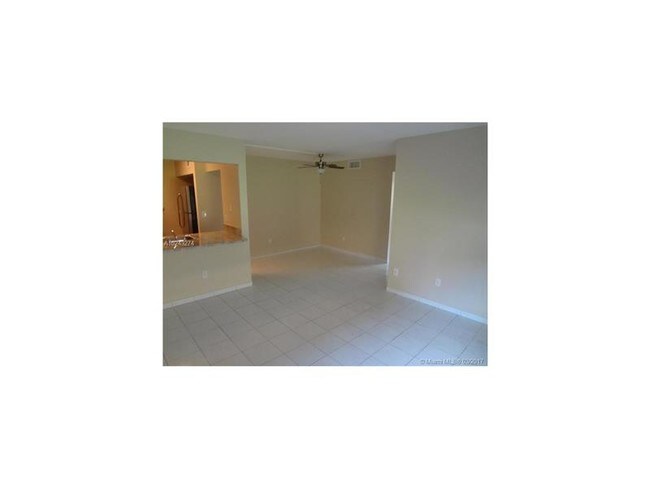 Foto del edificio - 2635 W 67th Pl