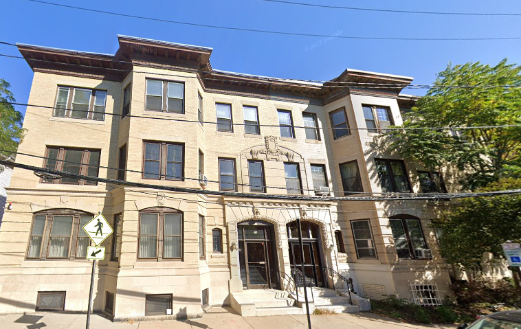 Primary Photo - 97 Marion St