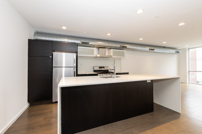 Foto del edificio - 1422 N 7th St