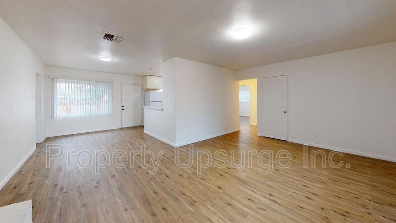 Foto principal - 1416 Lake Blvd