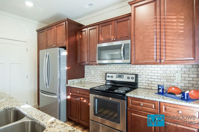 Kitchen - 188 Copper Springs Cir