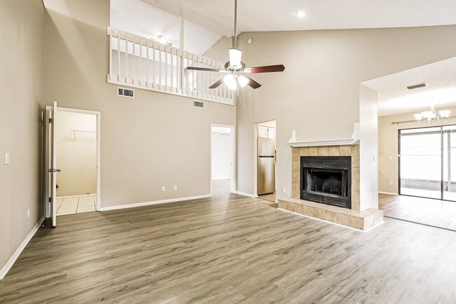 Building Photo - 1226 Creekbottom Cir