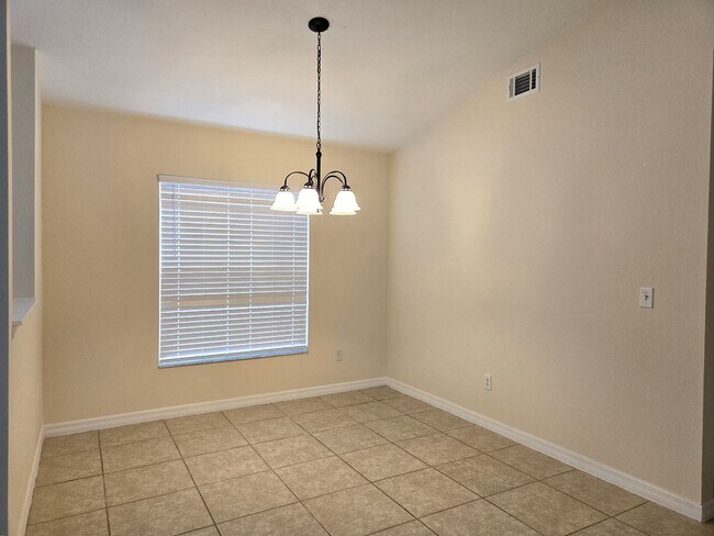 Foto del edificio - 3/2 Fenced Pet Friendly Home