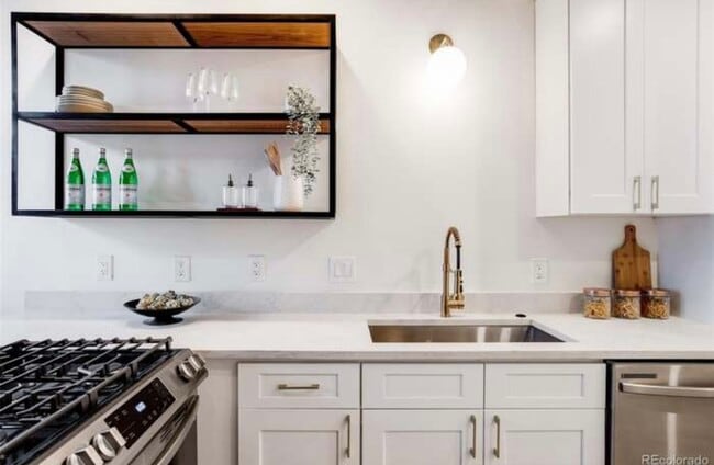 Foto del edificio - 807 E 22nd Ave