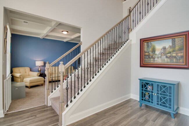 Foto del edificio - Available NOW MUST  see in McCoy's Creek