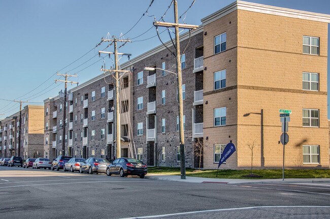 Foto del edificio - Brennan Pointe II