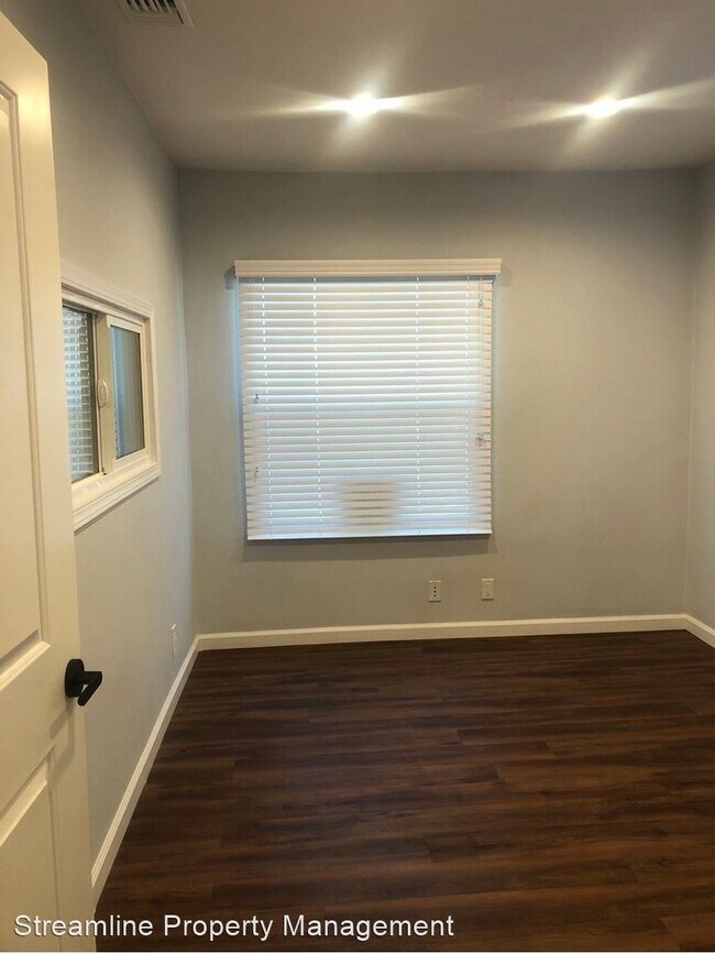 Foto del edificio - 4 br, 3 bath House - 2283 N Batavia Street