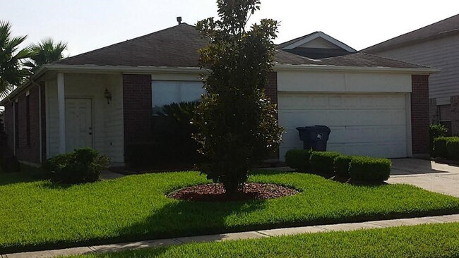 Photo - 2015 Foxhill Dr House