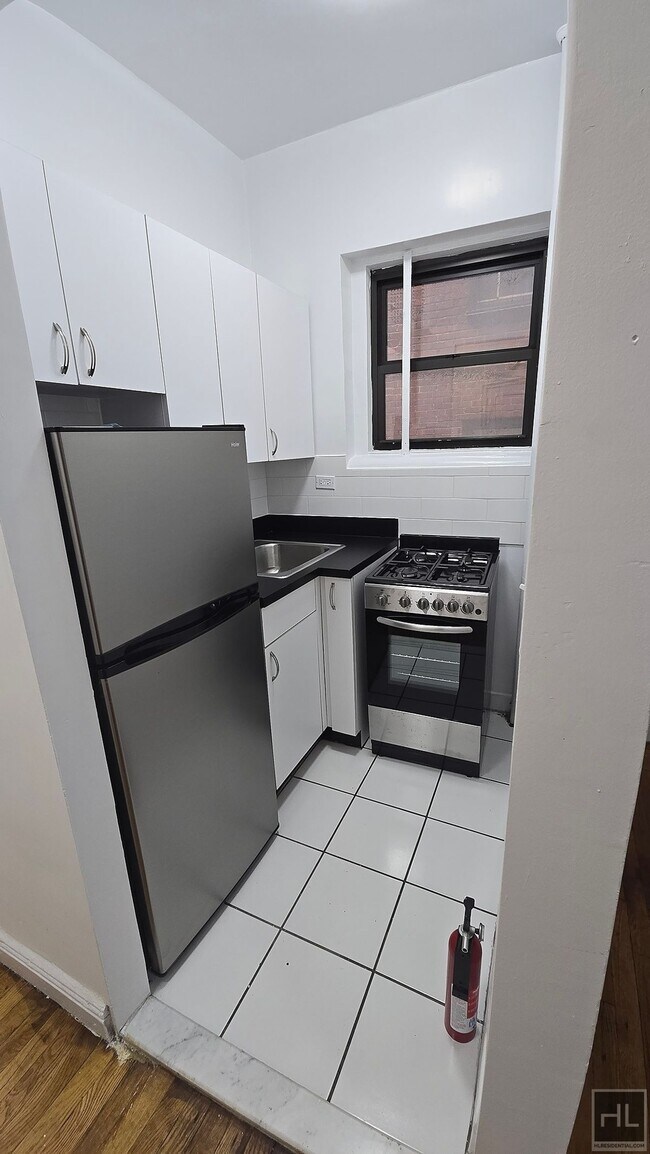 Foto del edificio - East 58TH ST