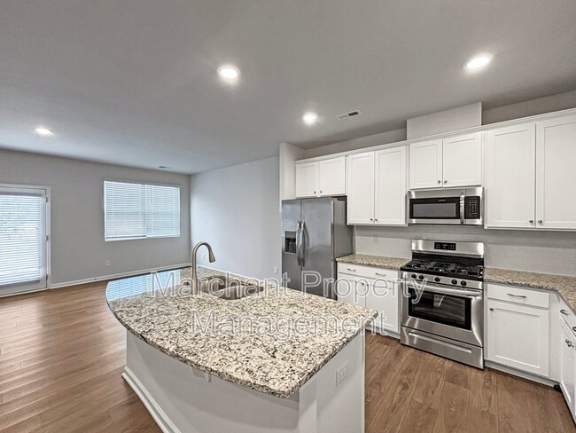 Building Photo - 37 Gaskins Trl