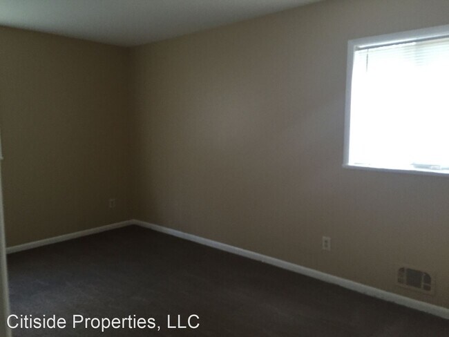 Foto del edificio - 3 br, 1.5 bath House - 1513 Pine Glen Circle
