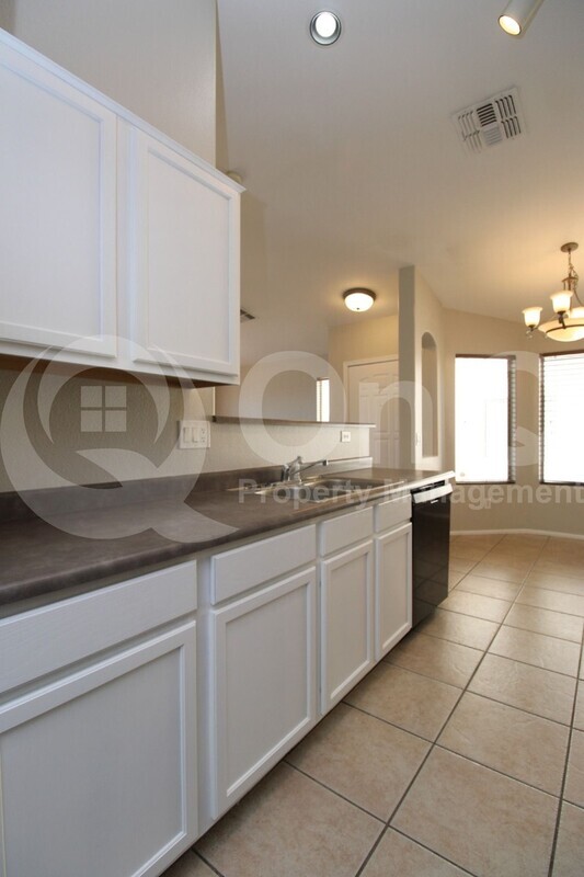 Foto del edificio - 16509 W Belleview St