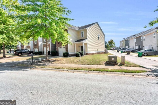 Building Photo - 2518 Capella Cir SW