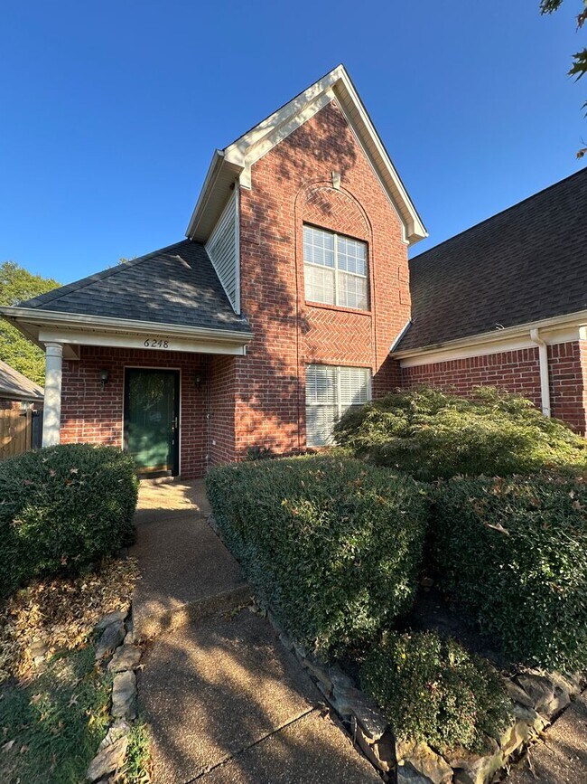 Foto del edificio - Beautiful 3 Bedroom/2.5 Bath Home on Quail...