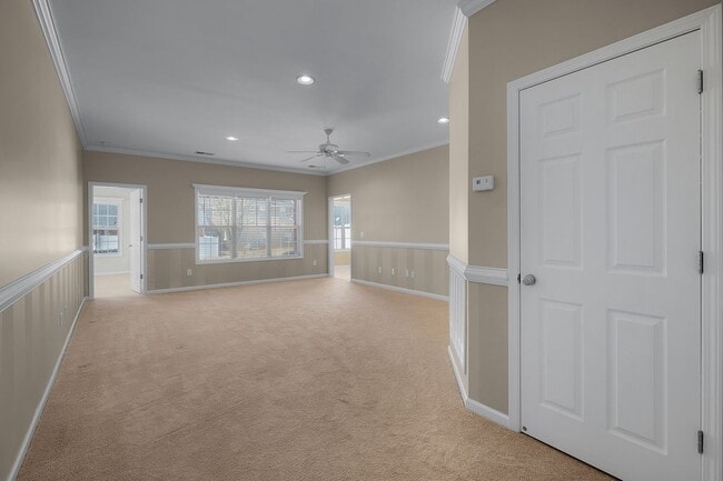Building Photo - 200 Regency Ln SW