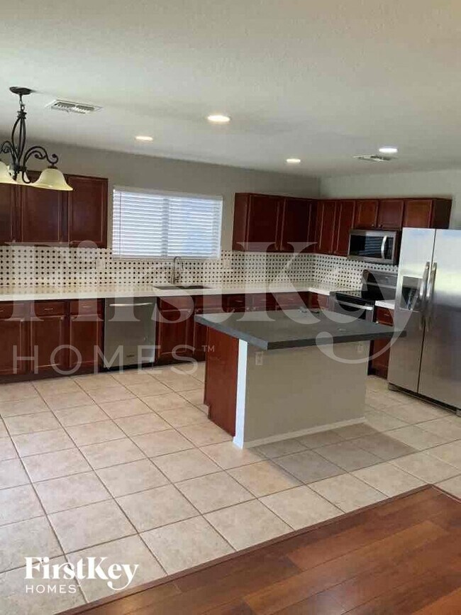 Foto del edificio - 15797 W Caribbean Ln