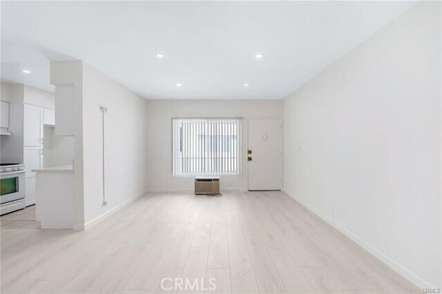 Foto del edificio - 580 W Stocker St