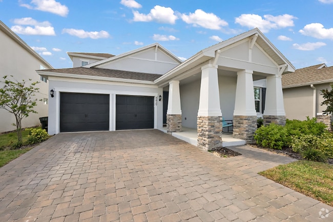 Building Photo - 4439 Davos Dr