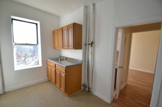 Kitchen - 508 W 171St St