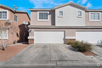 Building Photo - 3684 Hidden Beach Ct