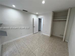 Foto del edificio - 382 NE 113th St