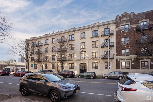 Neighborhood Context - 1918 Avenue H
