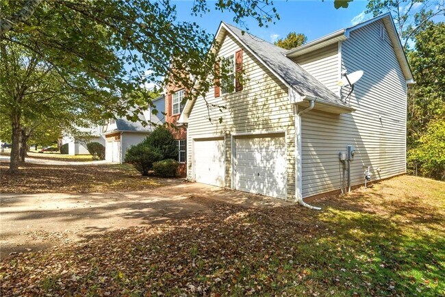 Foto del edificio - 4750 Ferncrest Pl