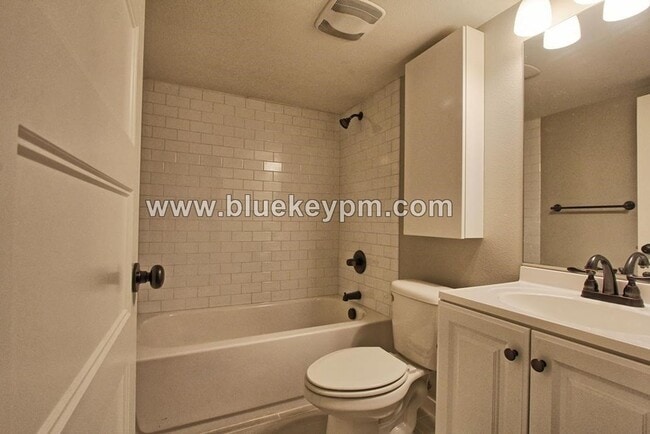 Photo - OVIL339 Apartment