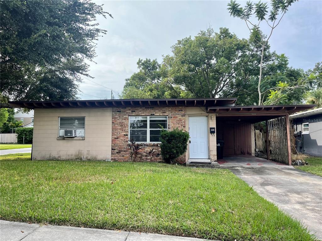 Primary Photo - 1600 Indiana Ave