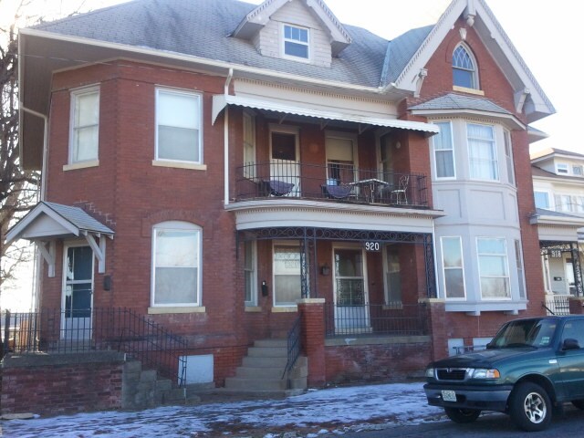 Building Photo - 918 Powell St