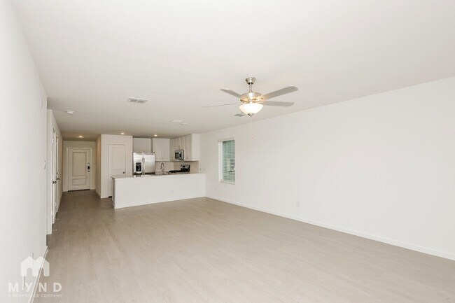 Building Photo - 2752 Mistwood Dr