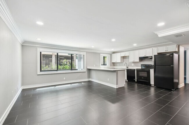 Foto del edificio - 2942 W Bay Dr