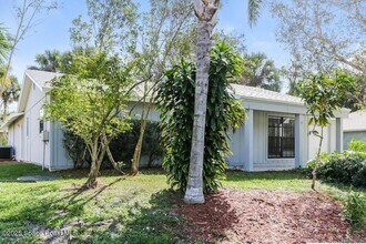 Building Photo - 1743 SW Import Dr