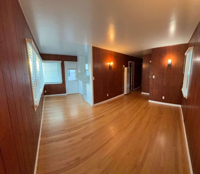 Building Photo - !!! OPEN HOUSE !!! - Wednesday July 1st - 4:00pm to 7:00pm