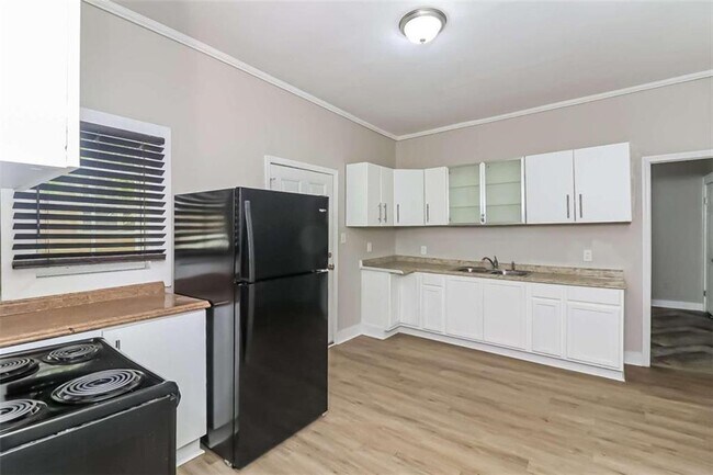 Foto del edificio - 1161 Indale Pl SW