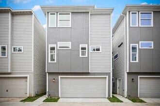 Building Photo - 4011 Ward St