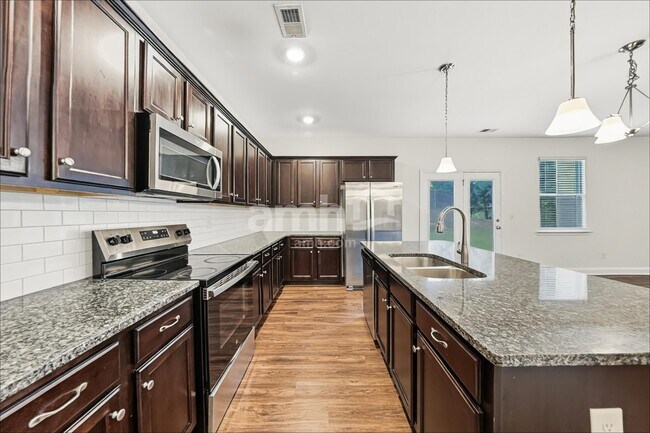 Building Photo - 1337 Weatherbrook Cir