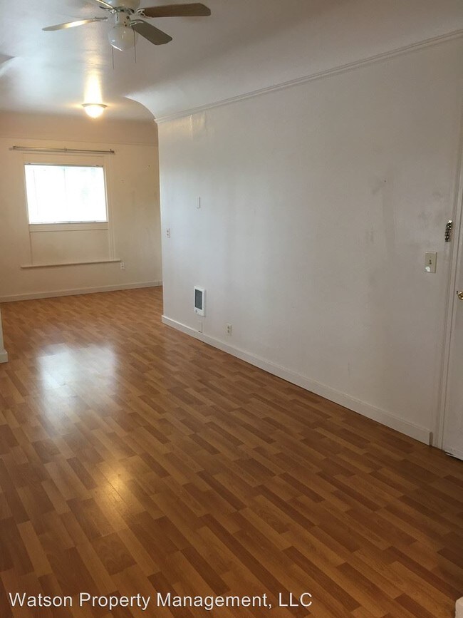 Foto del edificio - 2332 A St