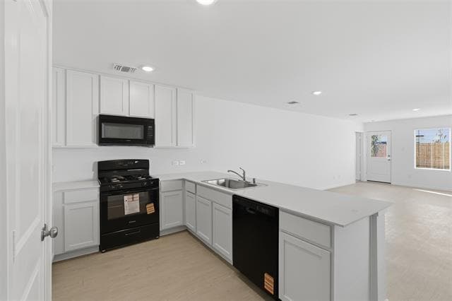 Foto del edificio - 3816 Selawik St