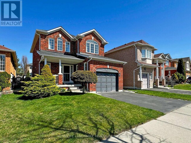 Building Photo - 10 Lacroix Ct