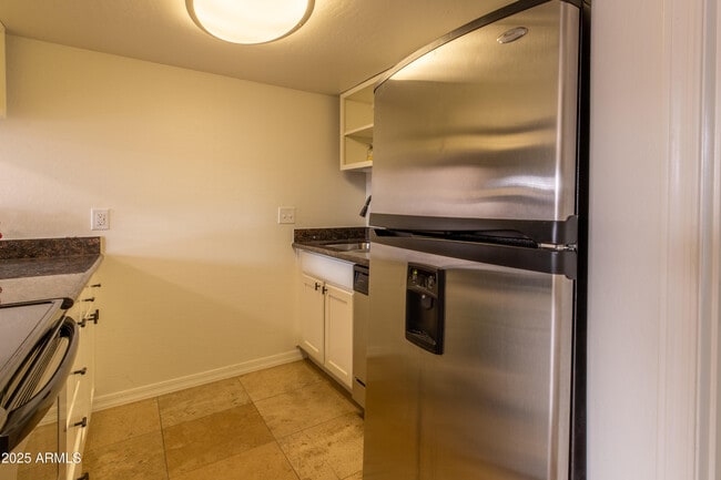 Foto del edificio - 3619 E Monterosa St