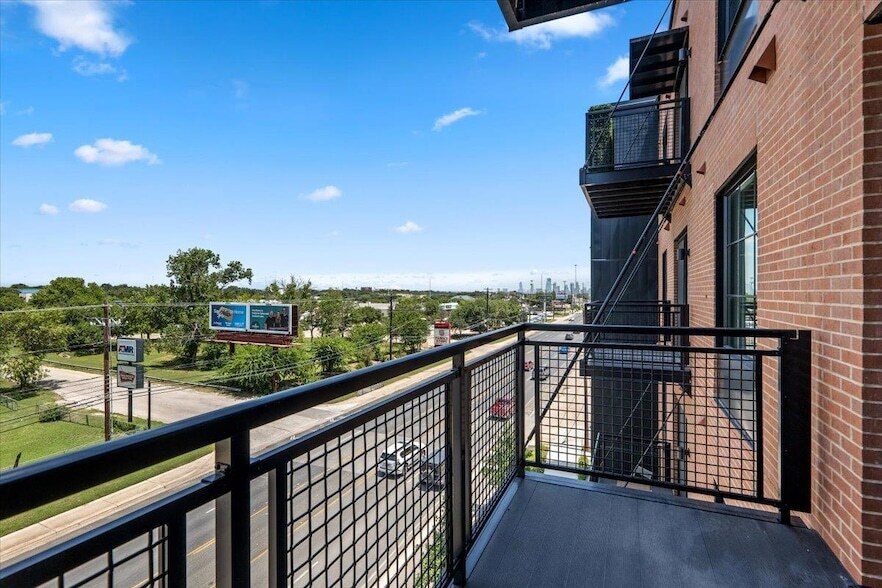 Photo - 4315 S Congress Avenue Unit 423