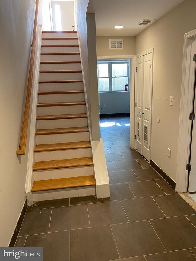 Foto del edificio - 426 N 40th St