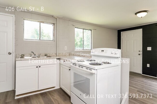 Foto del edificio - 406 Gail St