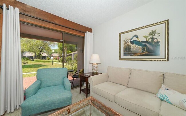 Building Photo - 3541 Longmeadow
